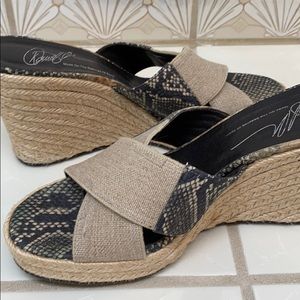 Donald Pliner Tan & Brown Sandals.